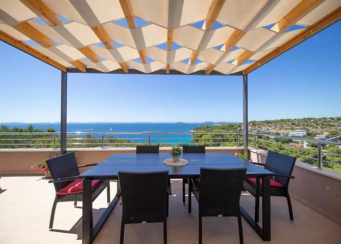 Sea View Apartamento *